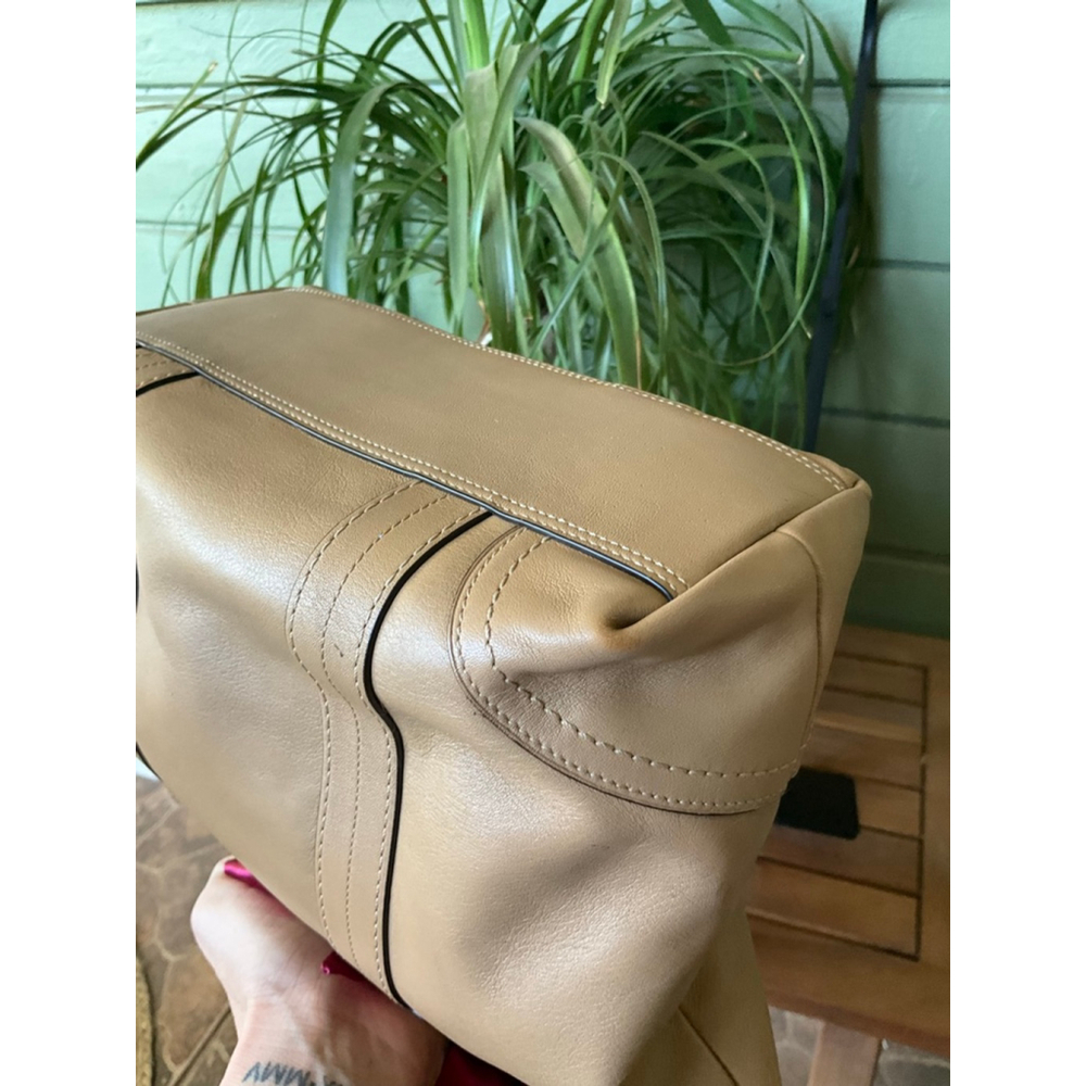 Vintage Coach Hampton Tan Leather tote GUC - Picture 11 of 13